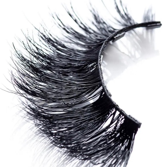 Set of MoxieLash Magnetic Lashes with Liner BNIB - Picture 7 of 7